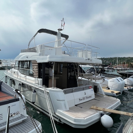 Swift Trawler 41 Fly-denmar-yachting.com